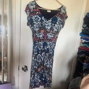 Meadow Rue batik Navy Floral Top - M